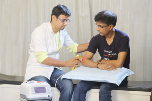 laser therapy- best physiotherapy treatment in gandhinagar